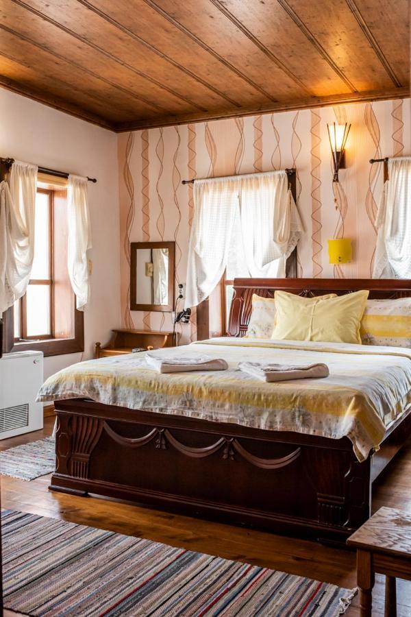 Kazasovata Guest House Tryavna Exterior photo